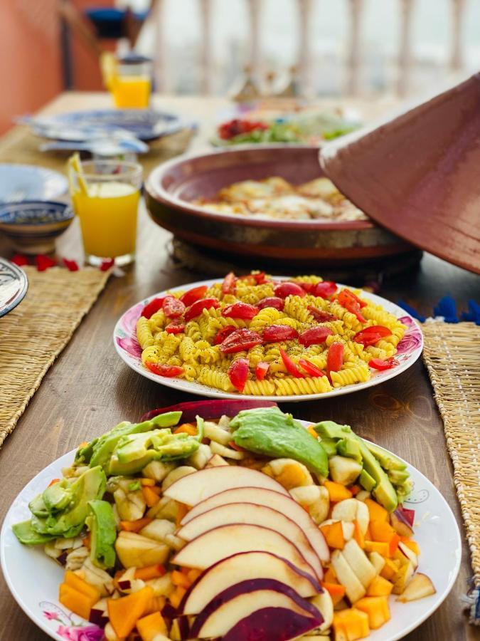 Binic Surf House Bed and Breakfast Taghazout Buitenkant foto